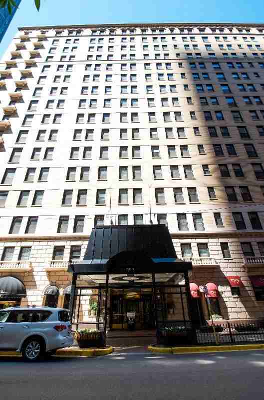 221 W Chestnut St #1963