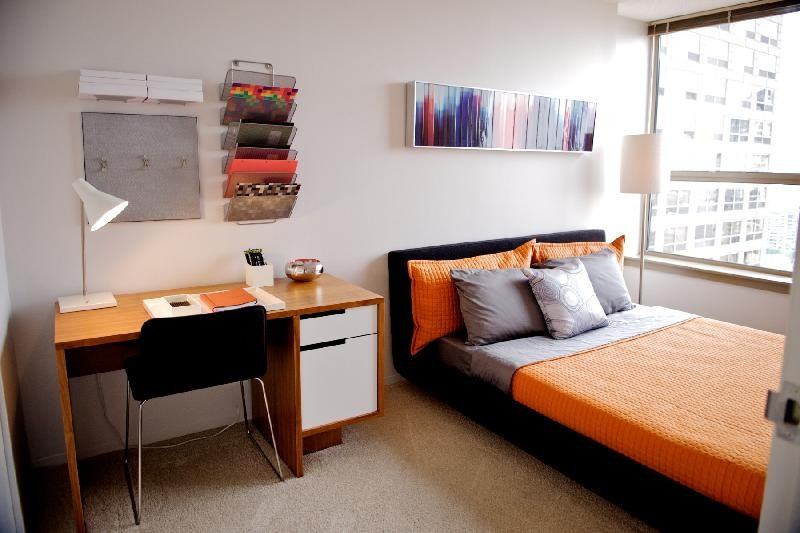 500 W Madison St #876 - Photo 2 of 10