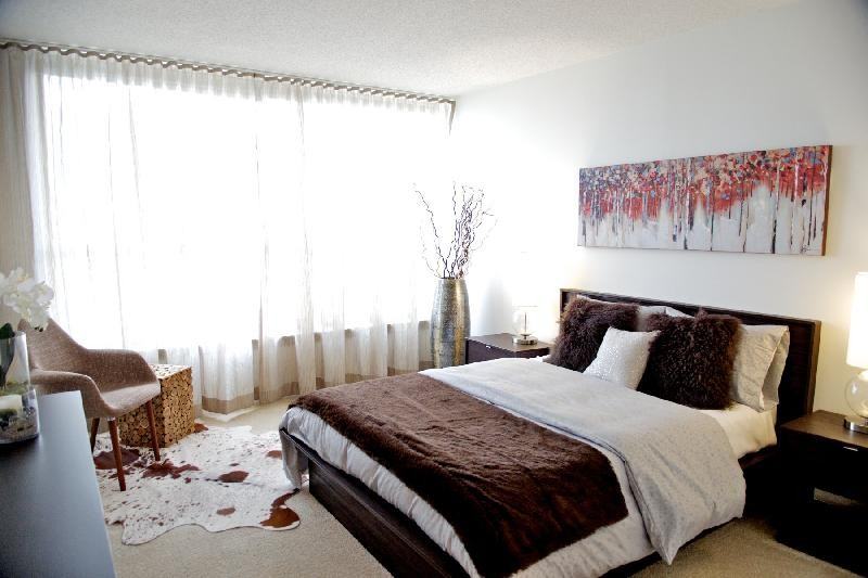 500 W Madison St #876 - Photo 3 of 10