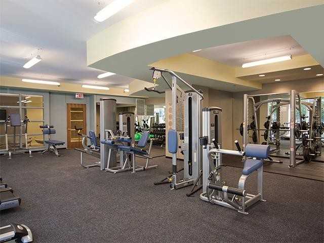 219 W Washington St #2005