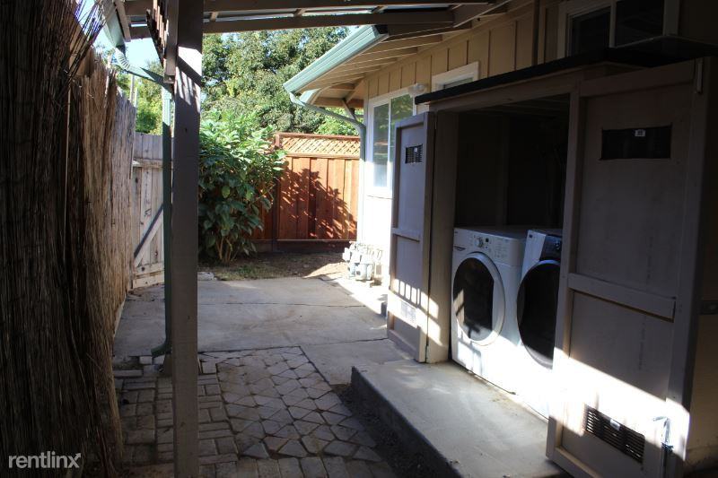 3318 Senter Rd - Photo 2 of 28