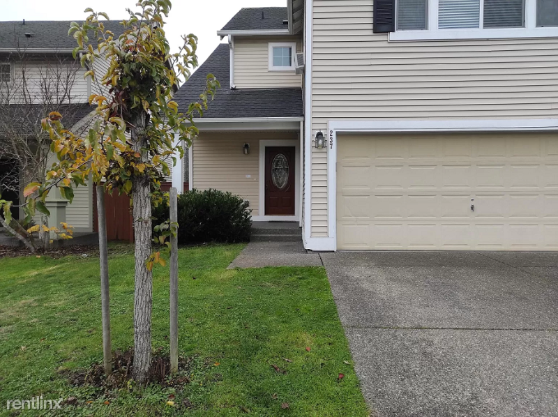 237 Edmonds Pl Ne - Photo 2 of 29