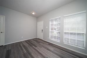 15331 Hickory Dale St - Photo 3 of 28