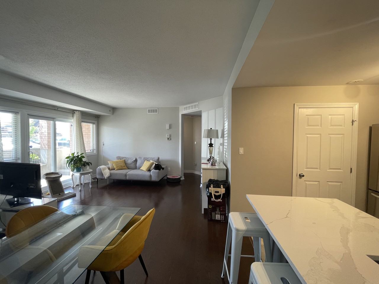 151 Mocha Pvt Unit A - Photo 3 of 7