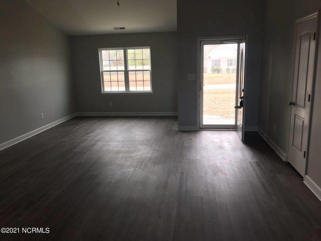 235 Rowland Drive - Photo 3 of 9