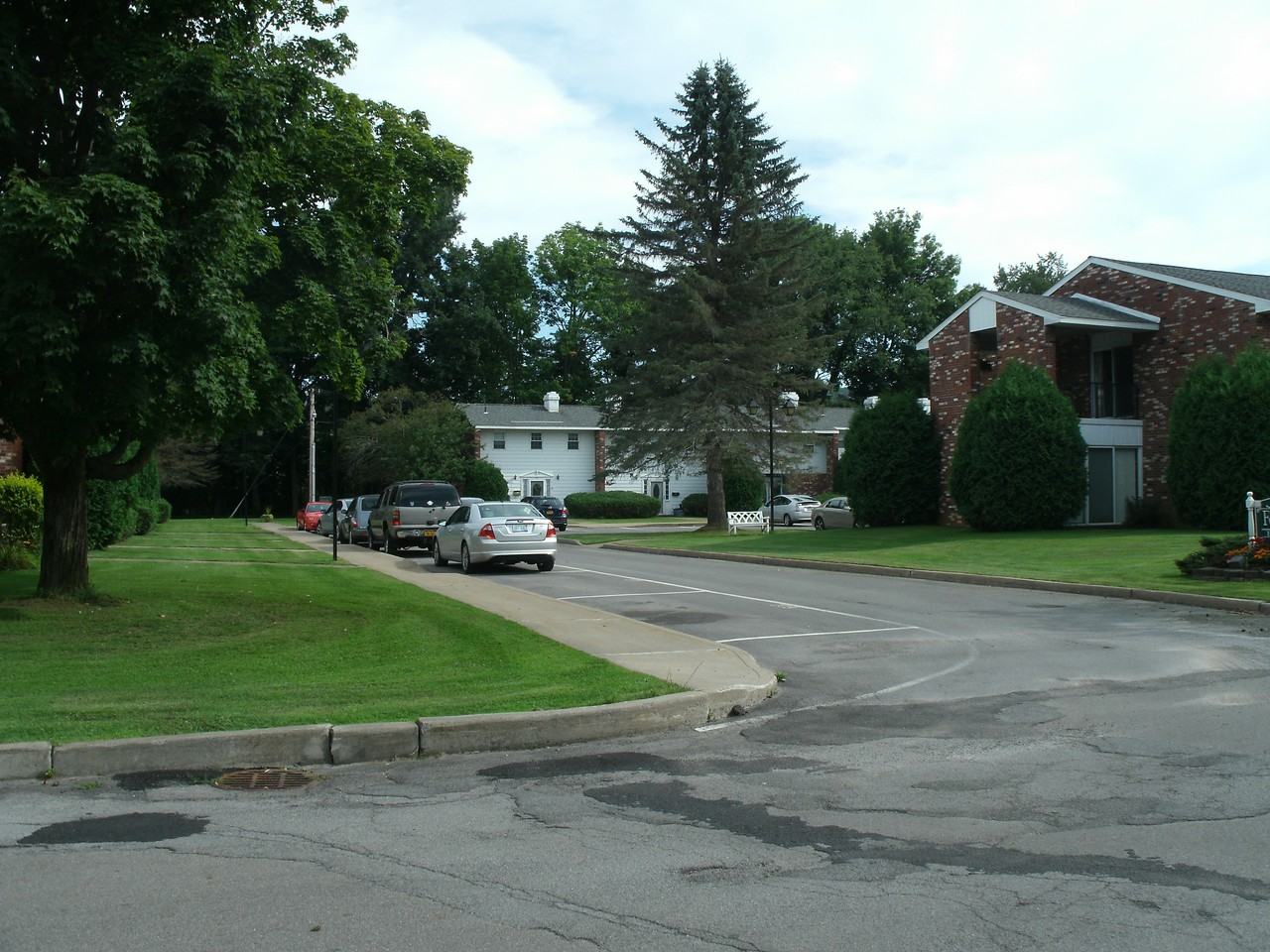 17 Forge Hill Drive #613 - Photo 2 of 15