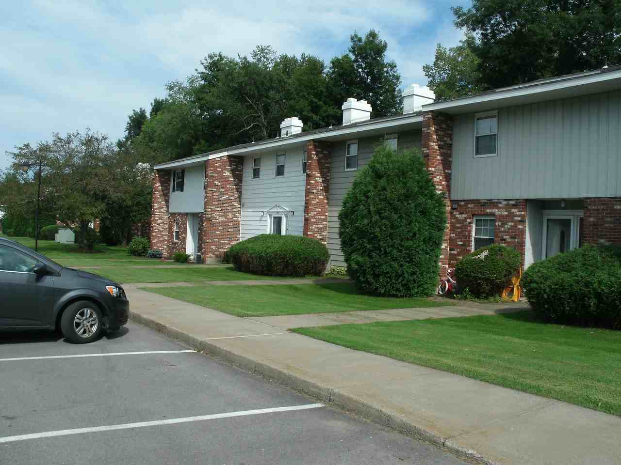 17 Forge Hill Drive #613 - Photo 4 of 15