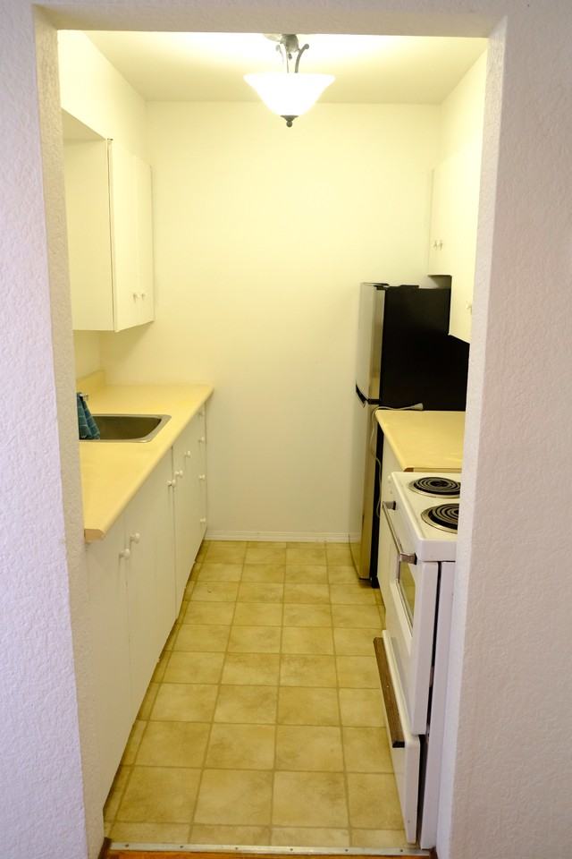 Sussex Place - Photo 2 of 11