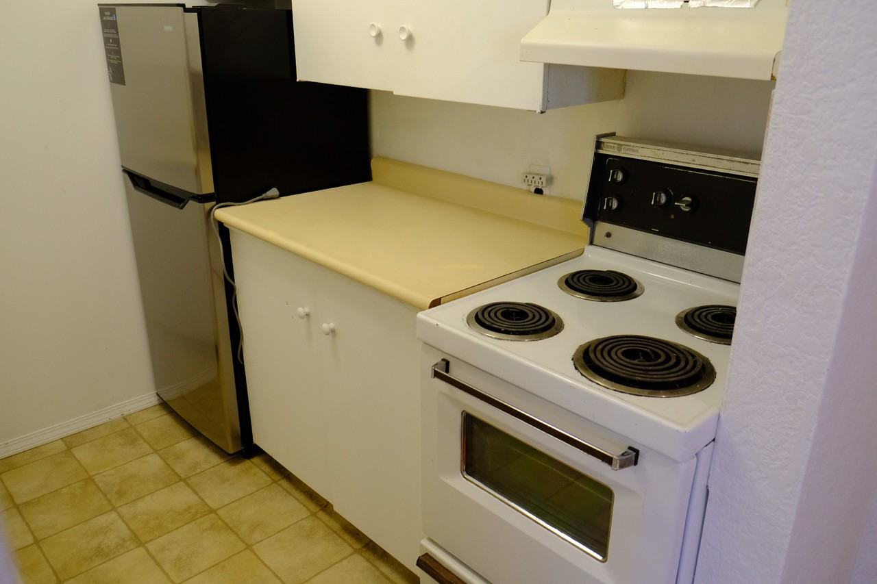 Sussex Place - Photo 3 of 11