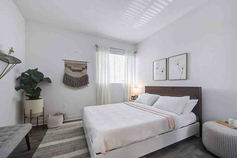 IMT 6500 - Photo 2 of 28