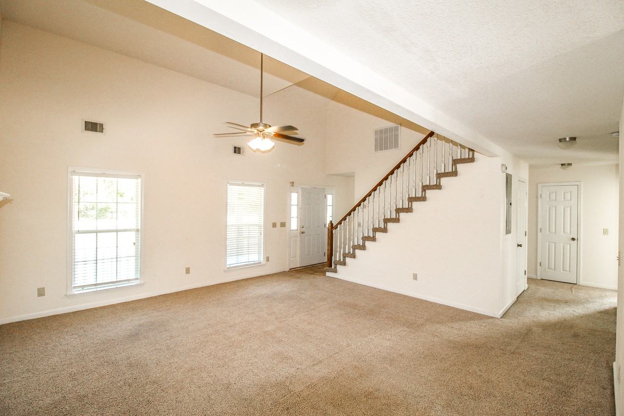 8633 Clito Rd #1 - Photo 5 of 27