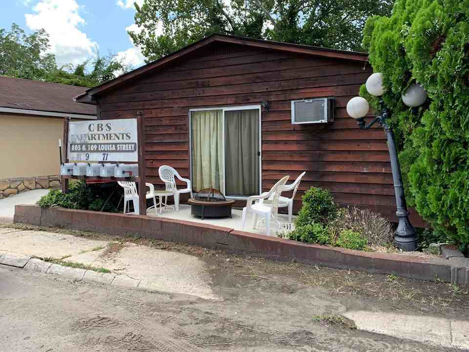 105 Louisa StrApt A #A - Photo 2 of 10