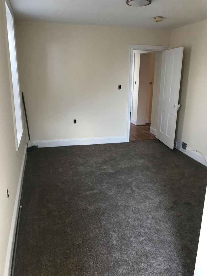 5205 ridge - B #B - Photo 7 of 13