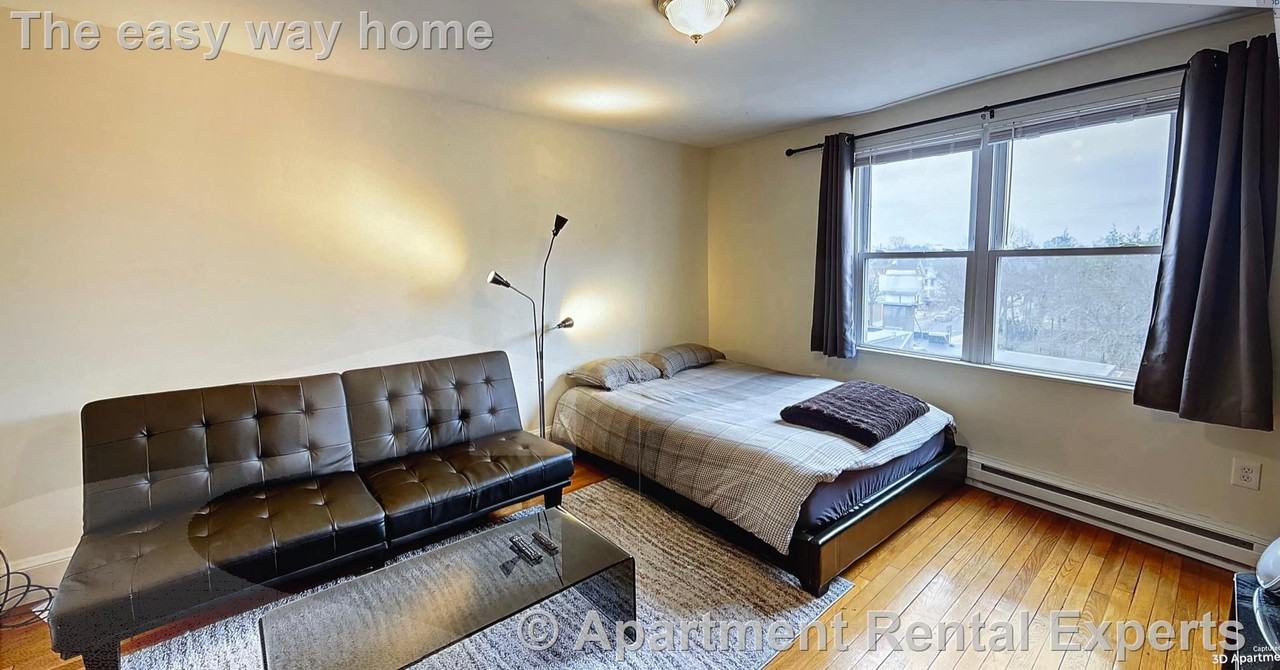 402 Highland Ave #2 - Photo 5 of 9