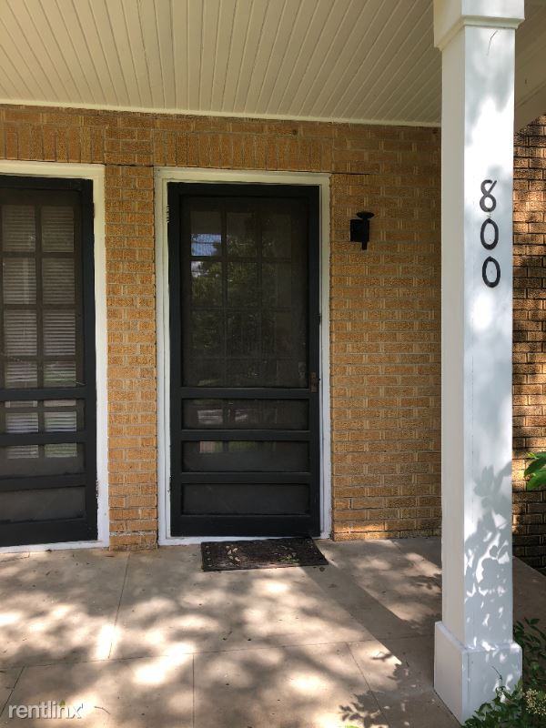 800 N Mound St - Photo 2 of 33