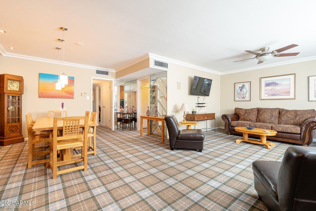 113 E Palm Ln #C - Photo 2 of 10