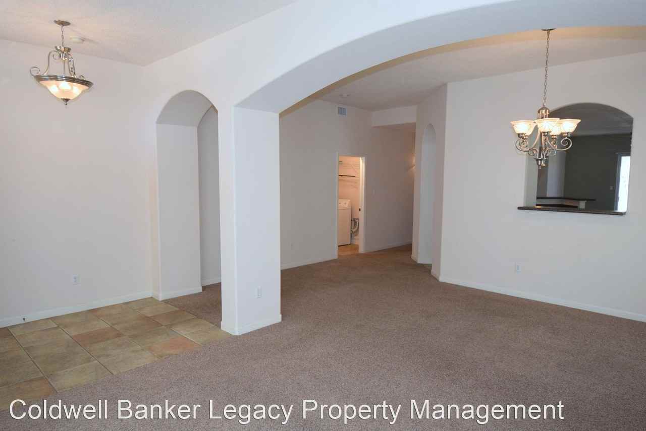 6215 Calle Vizcaya Nw - Photo 2 of 24