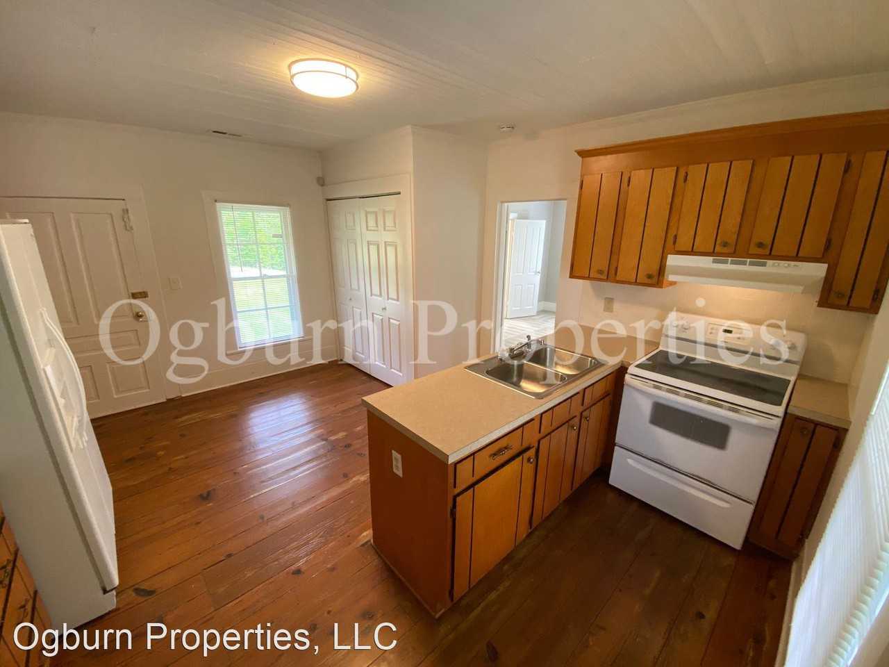 8045 Snyder Farm Rd - Photo 3 of 10