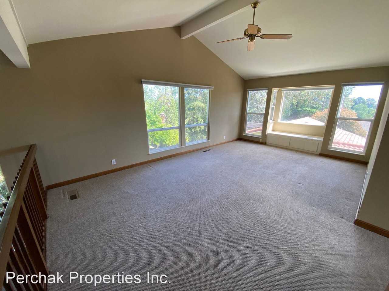 1445 Ramsay Cir - Photo 3 of 21