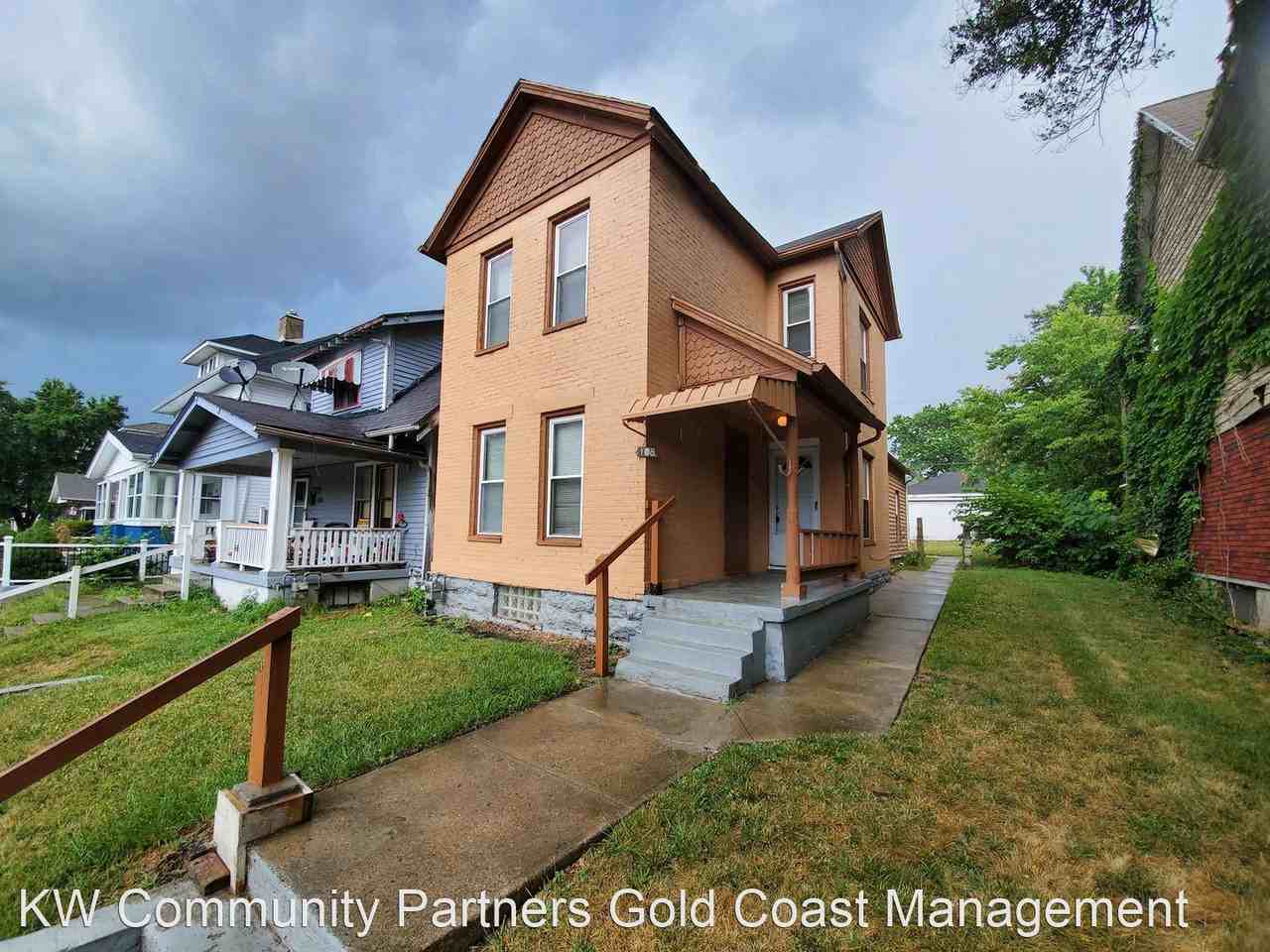 168 Grove Ave - Photo 2 of 18