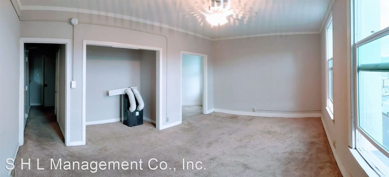 5870 Franklin Ave. - Photo 2 of 16