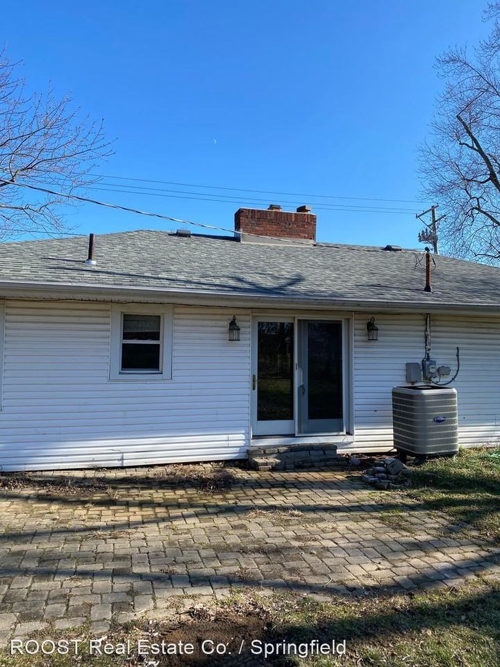 1533 Grange Hall Rd - Photo 2 of 15