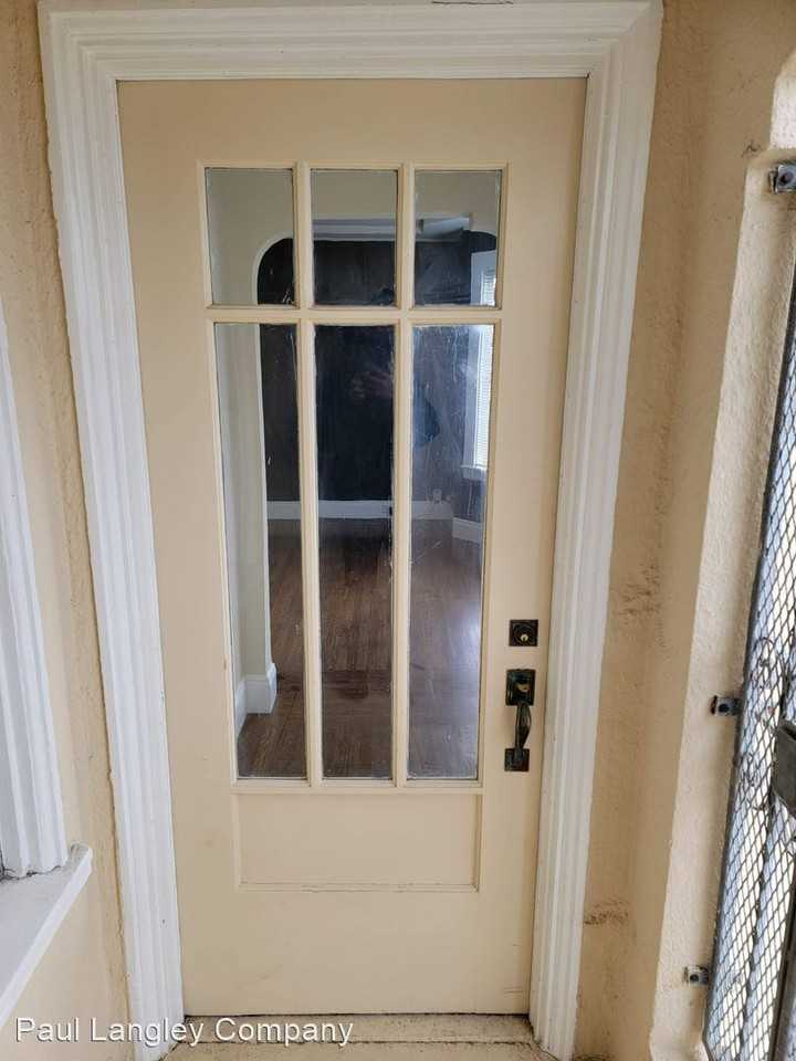 1278 - 1278 A 41ST AVE - Photo 2 of 17