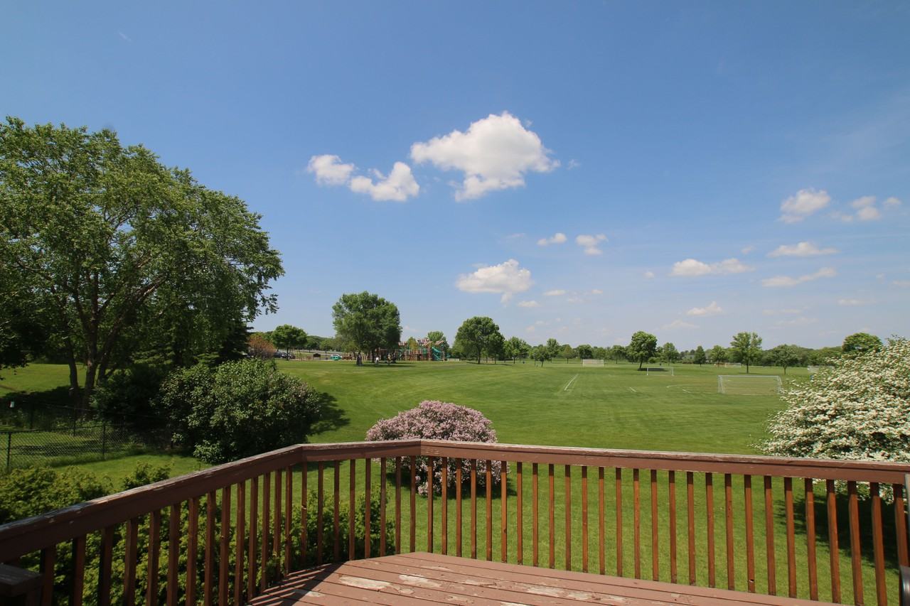 17252 Idlewood Way - Photo 3 of 26