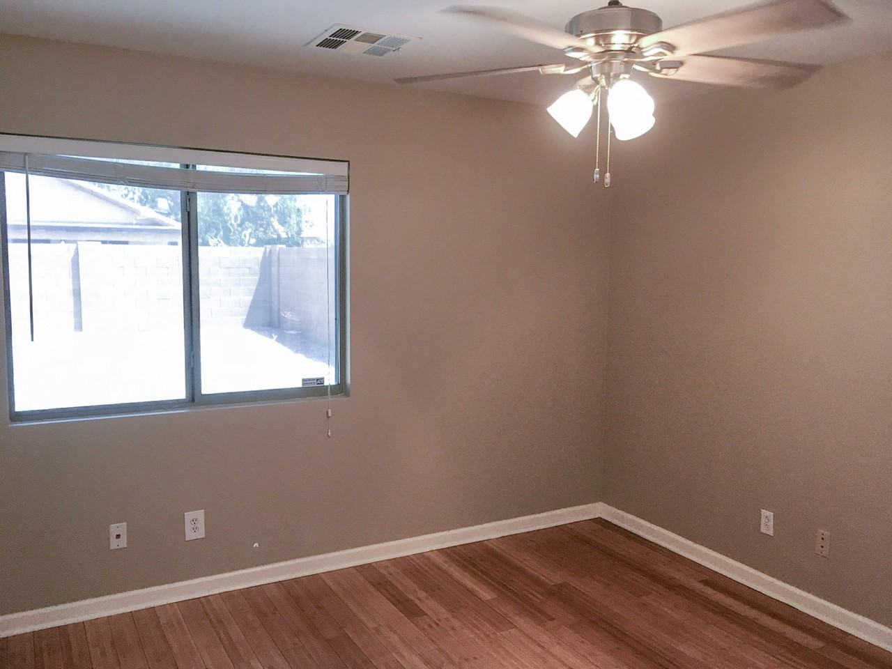 15024 W Calavar Rd - Photo 6 of 19