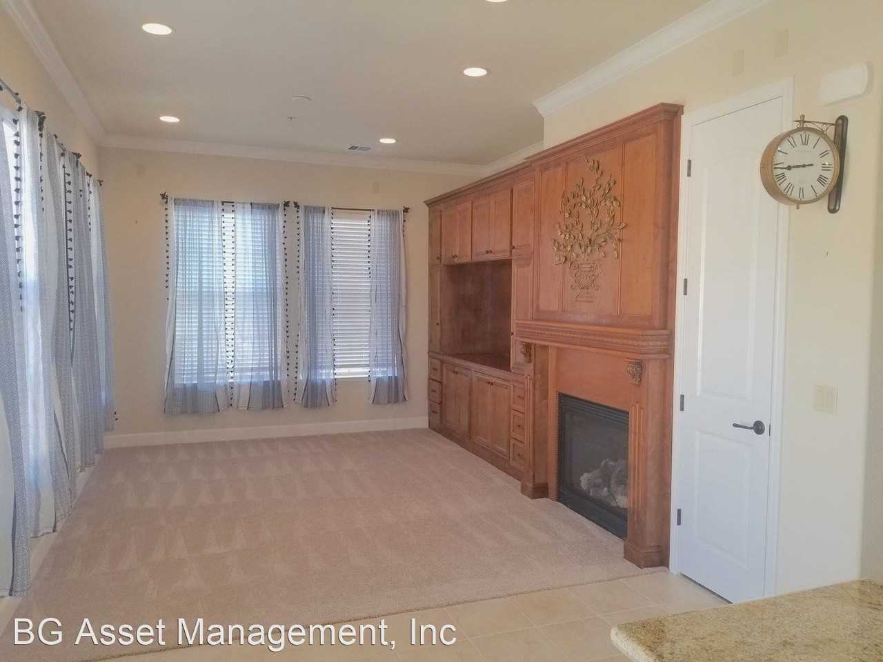 1240 Sonata Dr - Photo 2 of 11
