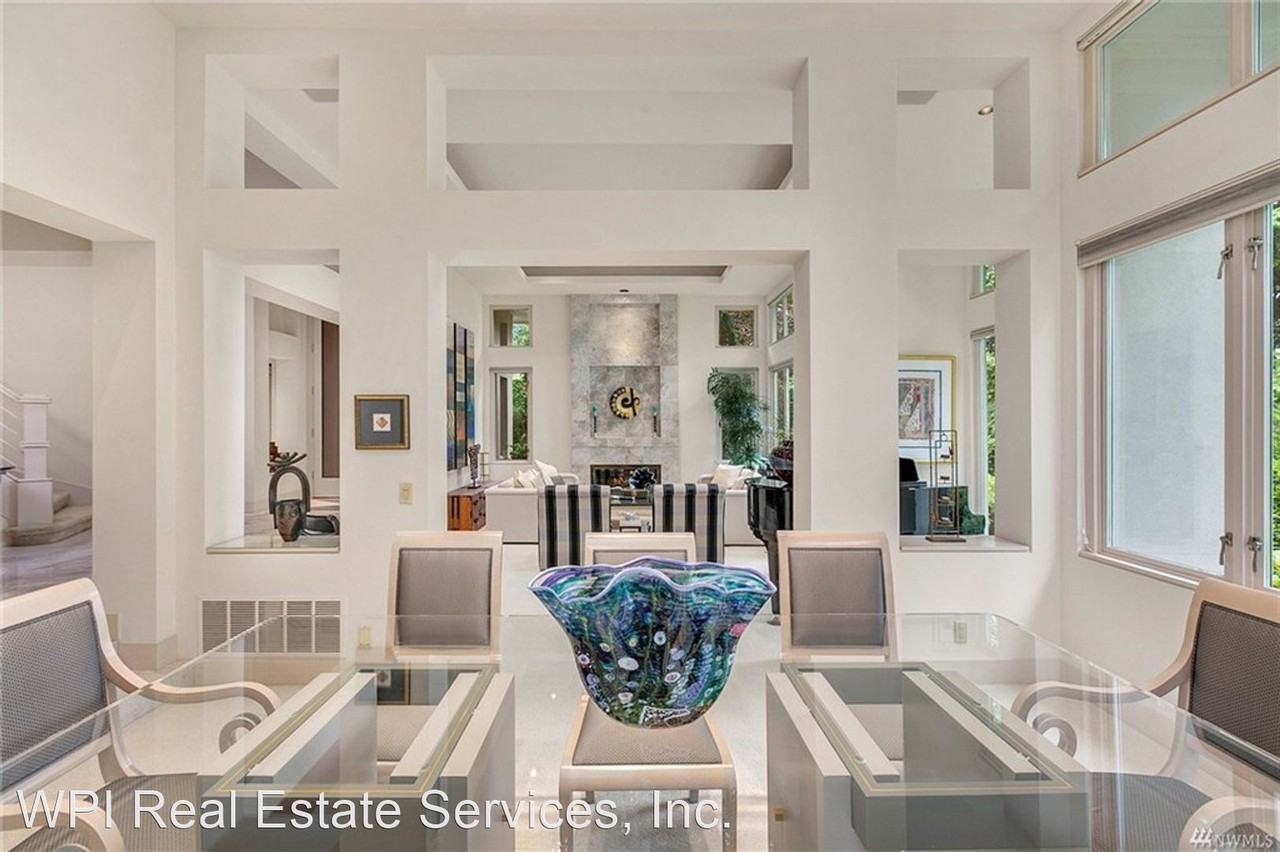 2615 Evergreen Point Rd - Photo 3 of 22