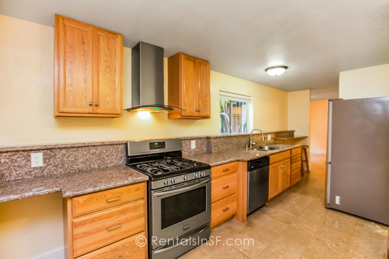 644 Hayes St - Photo 3 of 19