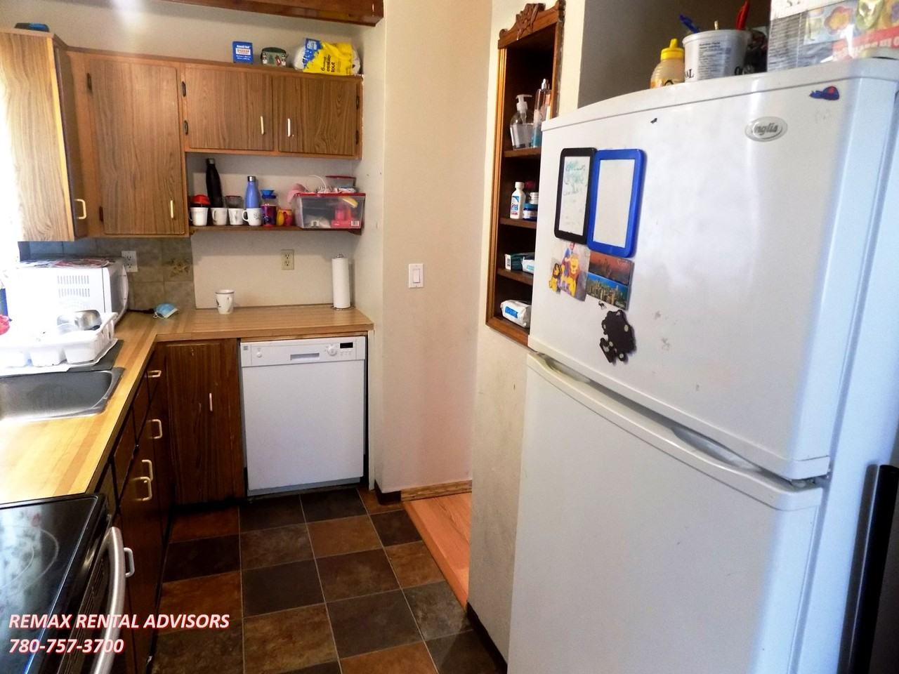 1783 Lakewood Rd S - Photo 3 of 13