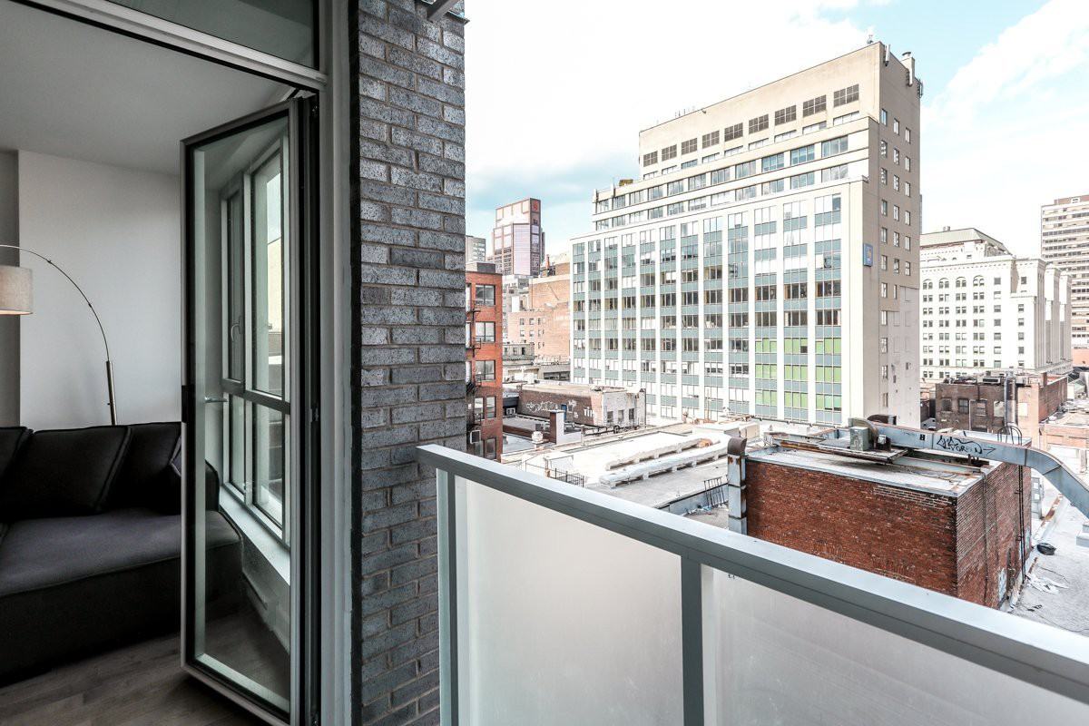 1239 Rue Drummond, Montréal, QC H3G 0G4 1 Bedroom Apartment for Rent