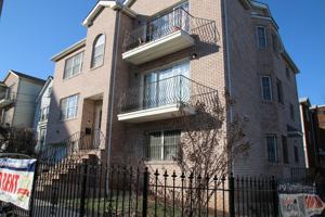 featured image of 161-163 Sussex AveSecond Floor, 2 - 5 Standard Balcony