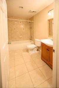 44 S Orange Ave - Photo 3 of 18