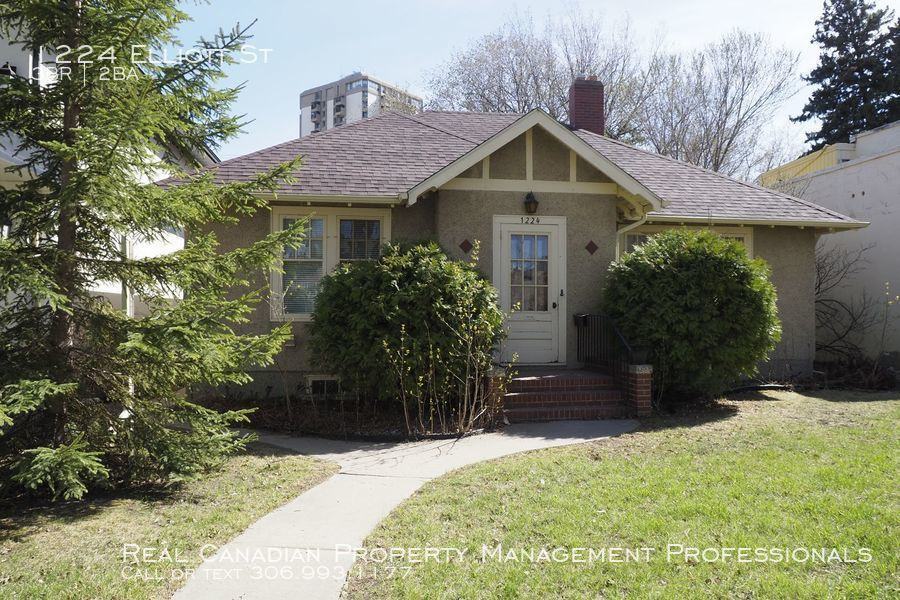 1224 Elliott St - Photo 2 of 17