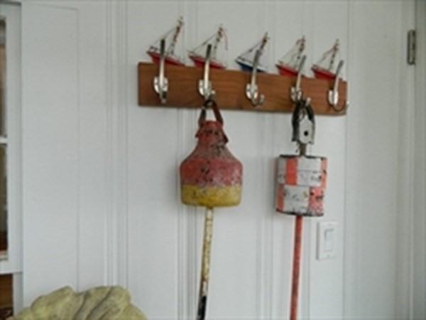 150 Bass Point Rd - Photo 3 of 16