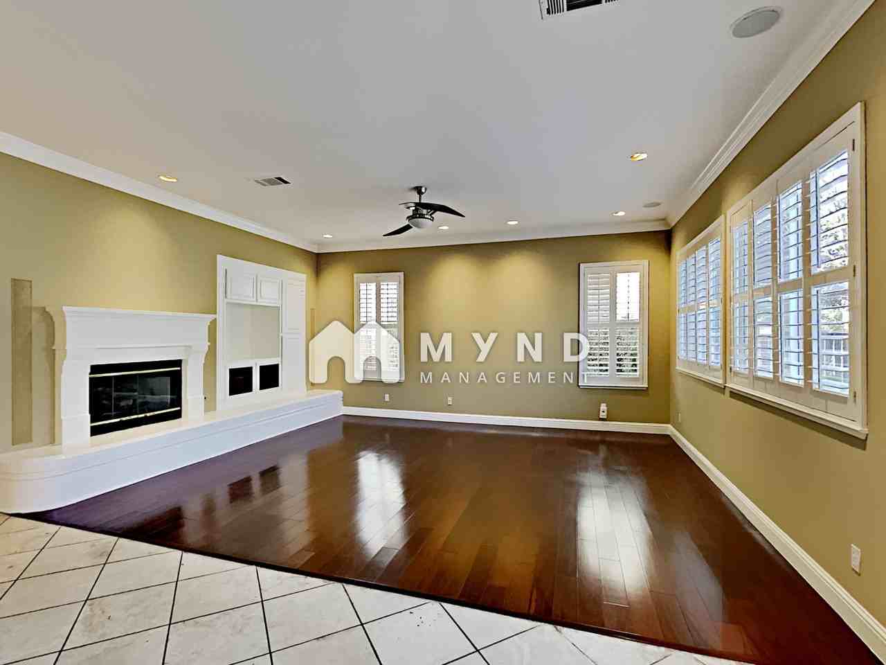 4164 Mystic Dr - Photo 2 of 20