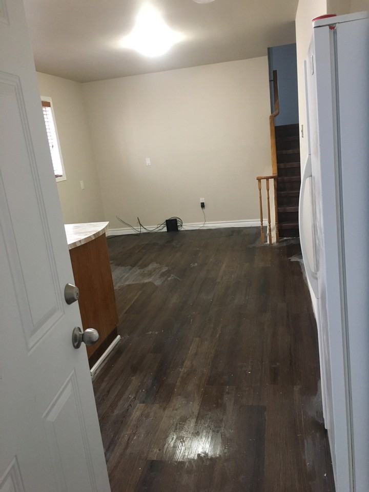 Robert Hicks Dr - Photo 2 of 18