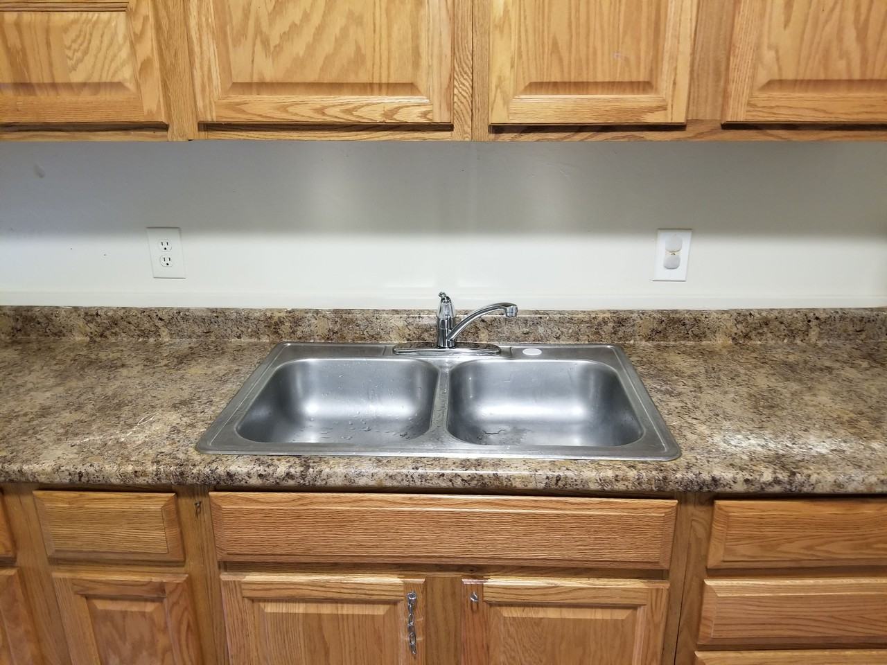 25 Milk Street #C - Photo 2 of 7