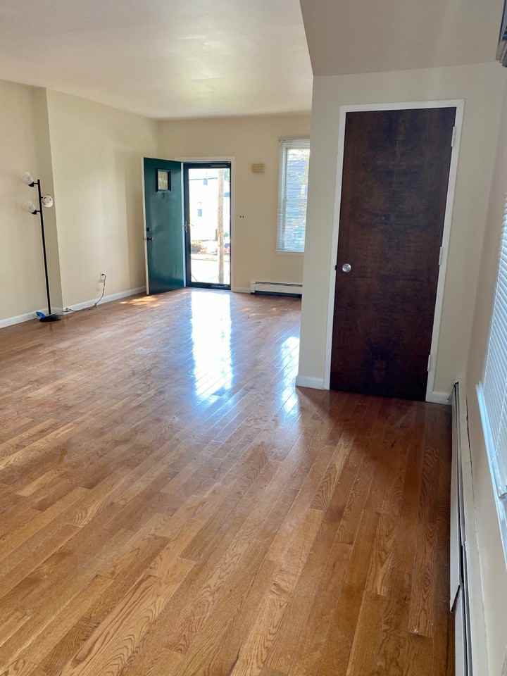 254 Purchase Street - Photo 3 of 6