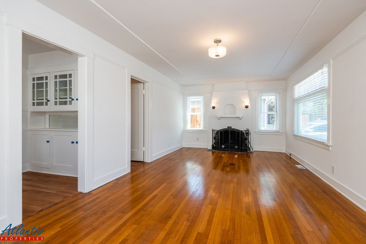 68 South Keeble Avenue - Photo 2 of 14