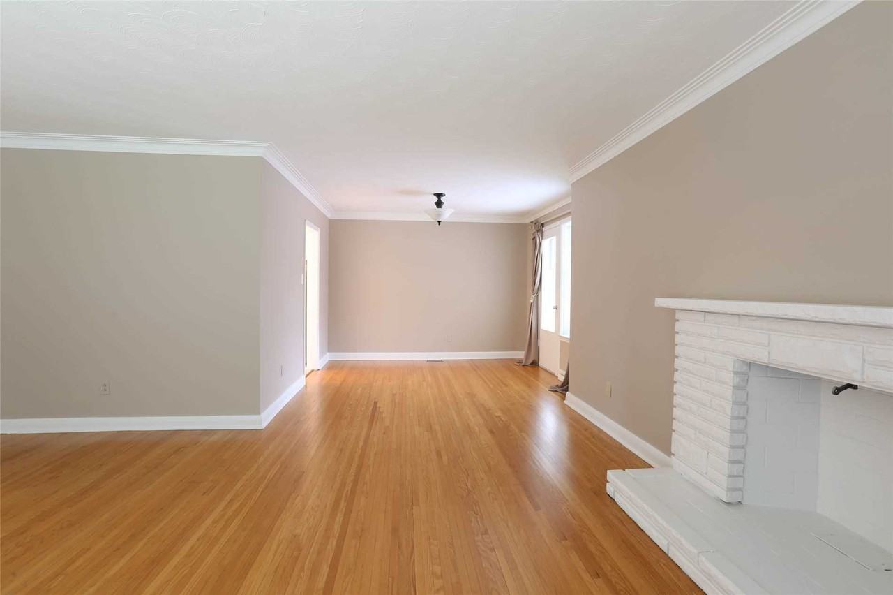 1292 Twin Oaks Dell - Photo 3 of 22