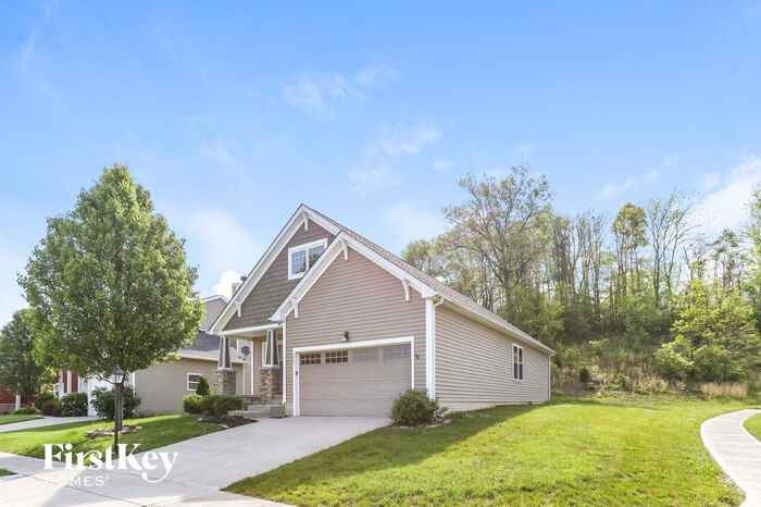 384 Market St - Photo 2 of 14