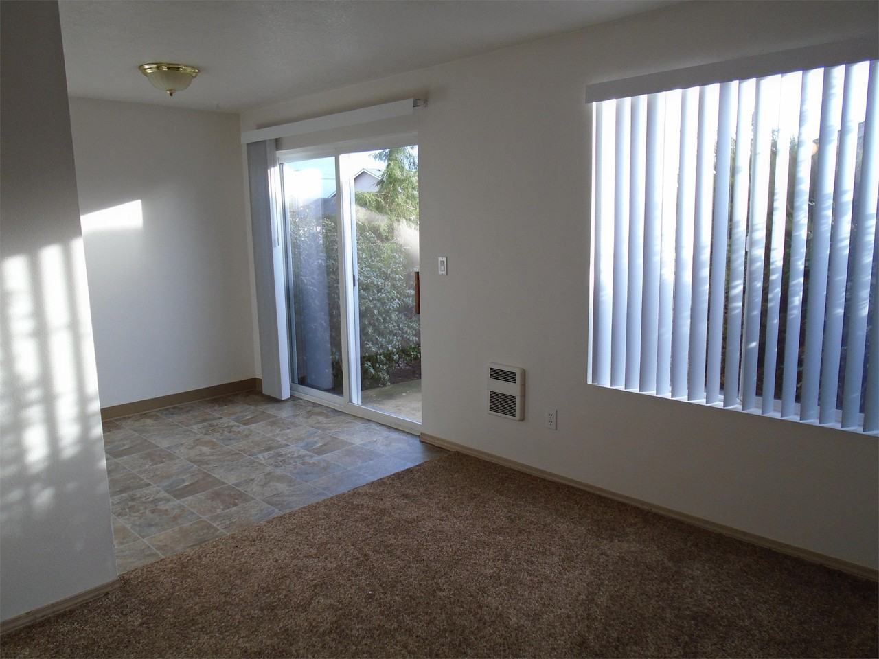 439 N 1st St #439 - Photo 3 of 12