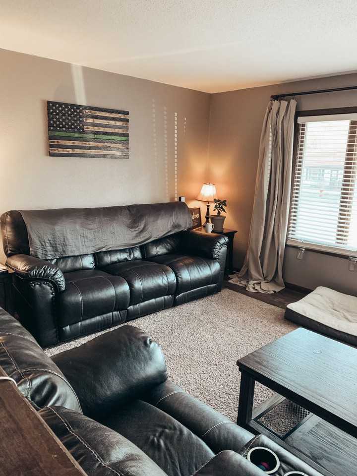 3118 W Folsom St #1 - Photo 3 of 12