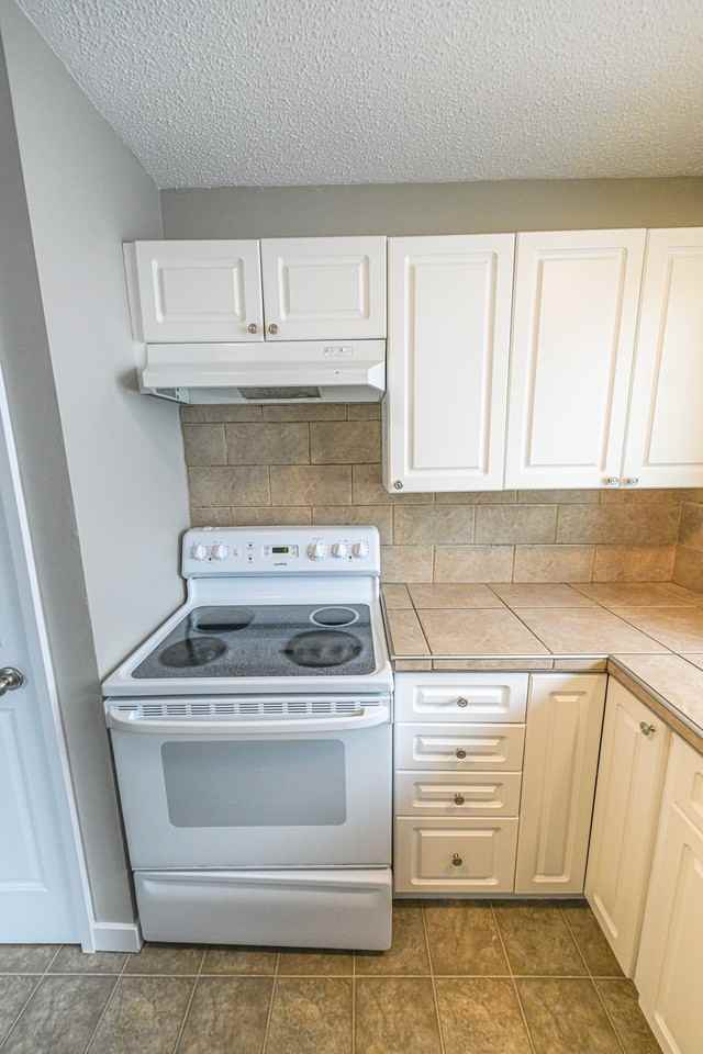 9310 100 Avenue - Photo 5 of 20