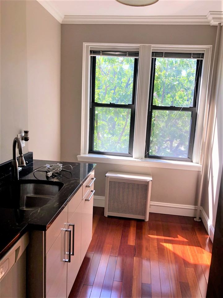 145 Englewood AveUnit 32 #32 - Photo 3 of 24