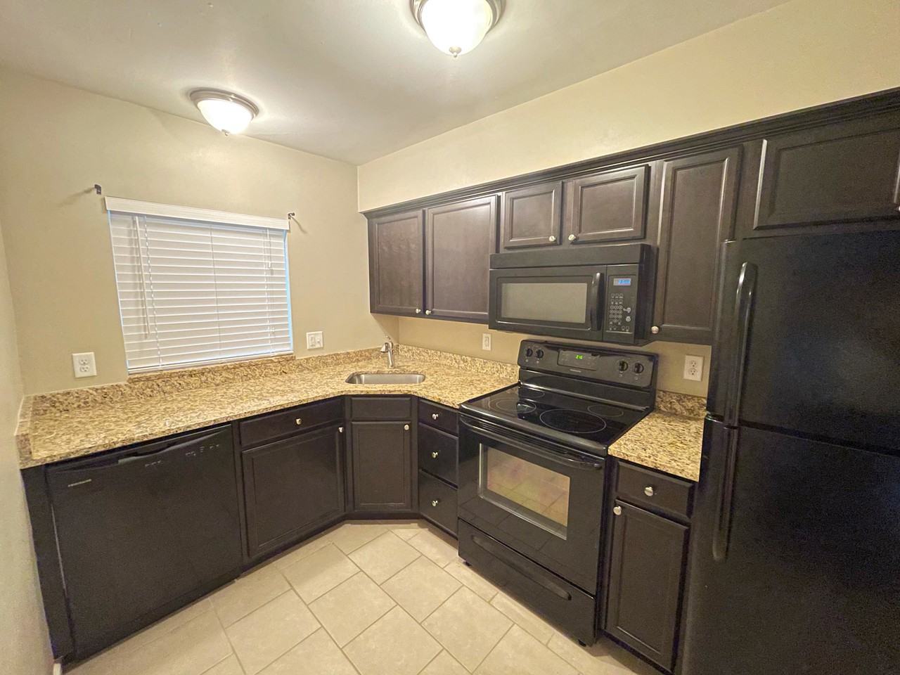 5931 Nagel Avenue #1E - Photo 3 of 7